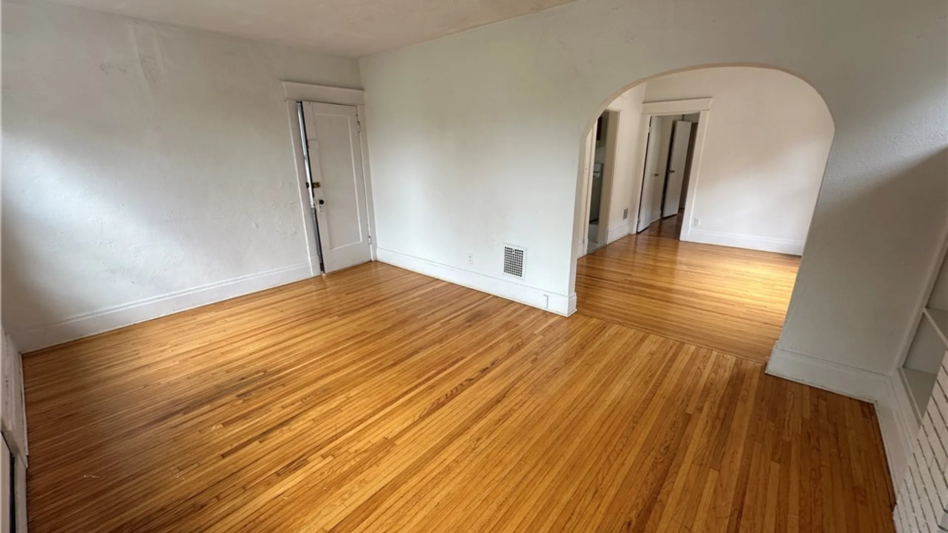 Property at 394 Taunton Place, Buffalo, NY 14216 6