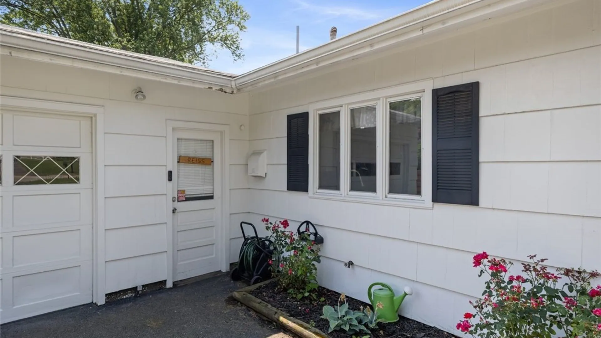 Property at 2727 Chili Ave, Chili, NY 14624 7