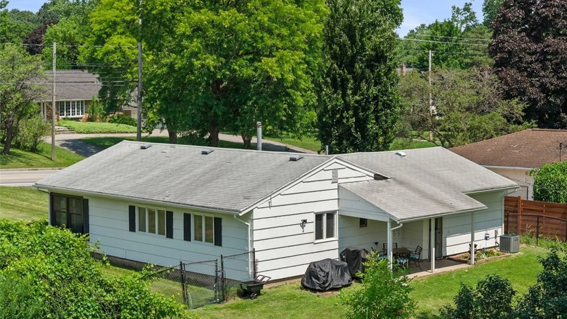 Property at 2727 Chili Ave, Chili, NY 14624 32