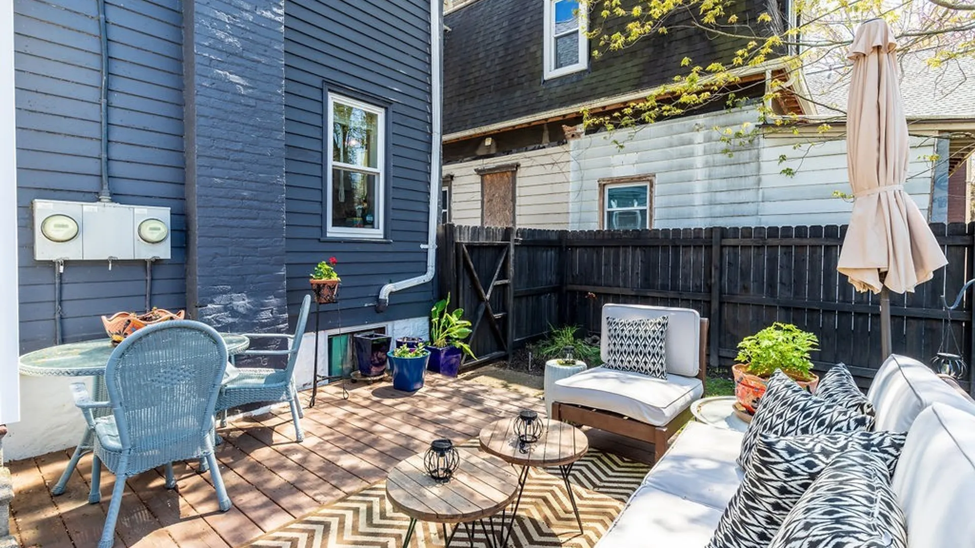 Property at 142 N Pearl Street, Buffalo, NY 14202 4