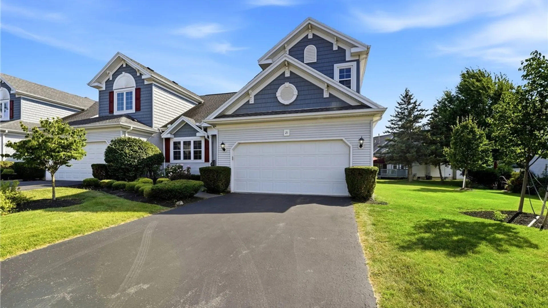 Property at 2850 Amsdell Road, Hamburg, NY 14075 3