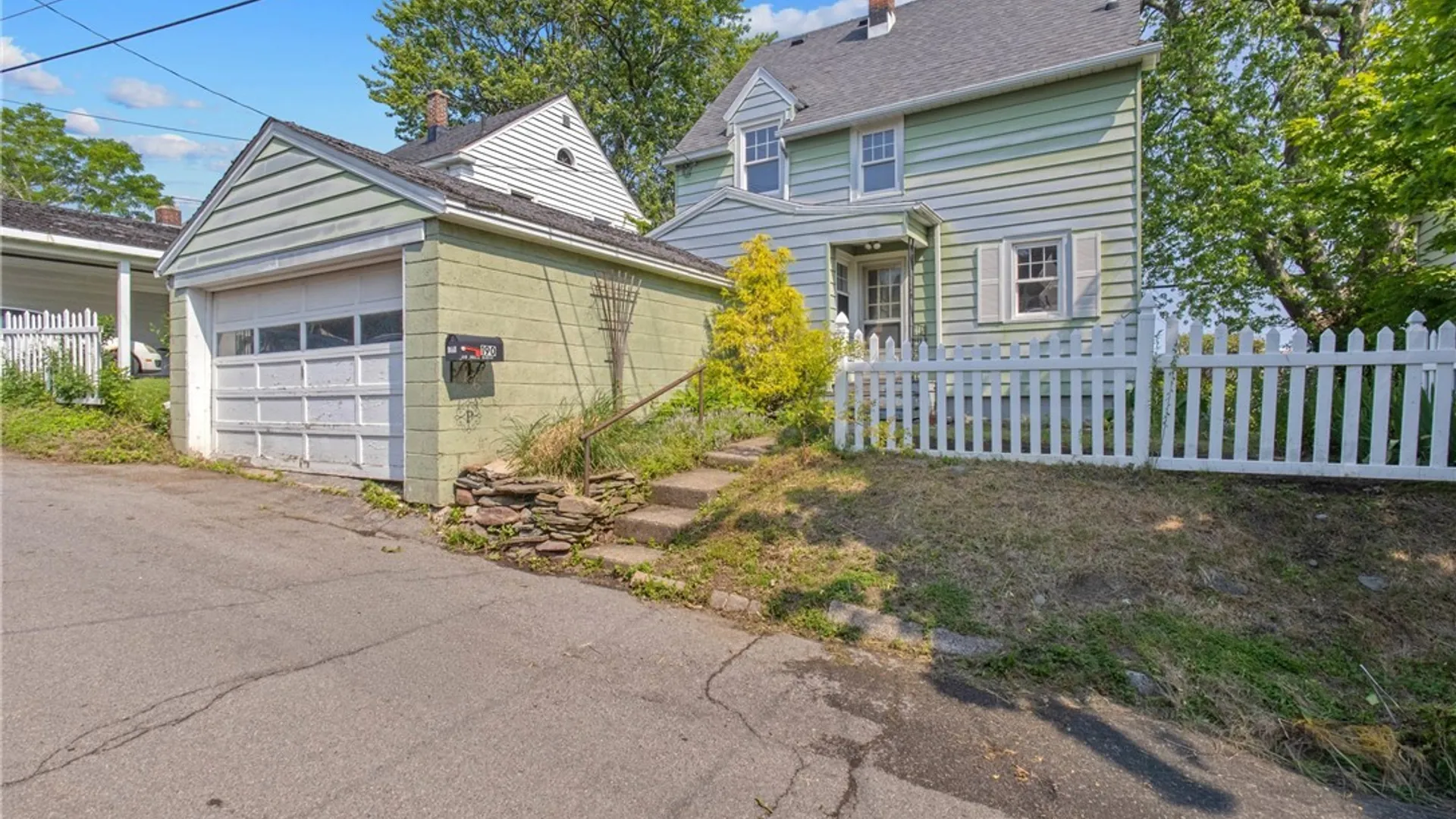 Property at 190 Conway Terrace, Oswego, NY 13126 4