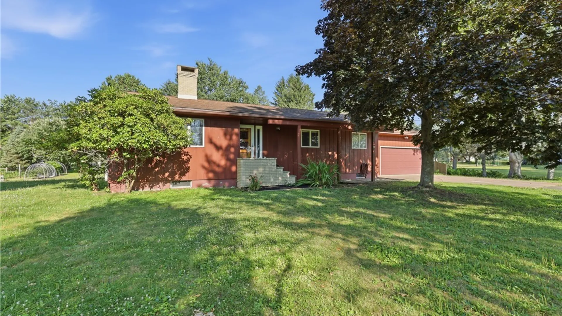 Property at 77 S Vaughn Street, Concord, NY 14141 3