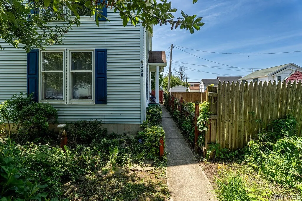 Property at 228 W Tupper Street, Buffalo, NY 14201