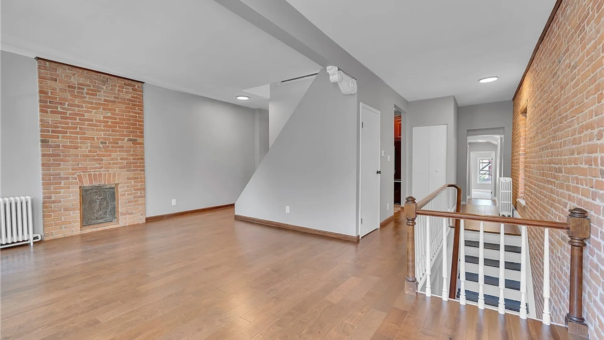 Property at 30 Whitney Place, Buffalo, NY 14201 15