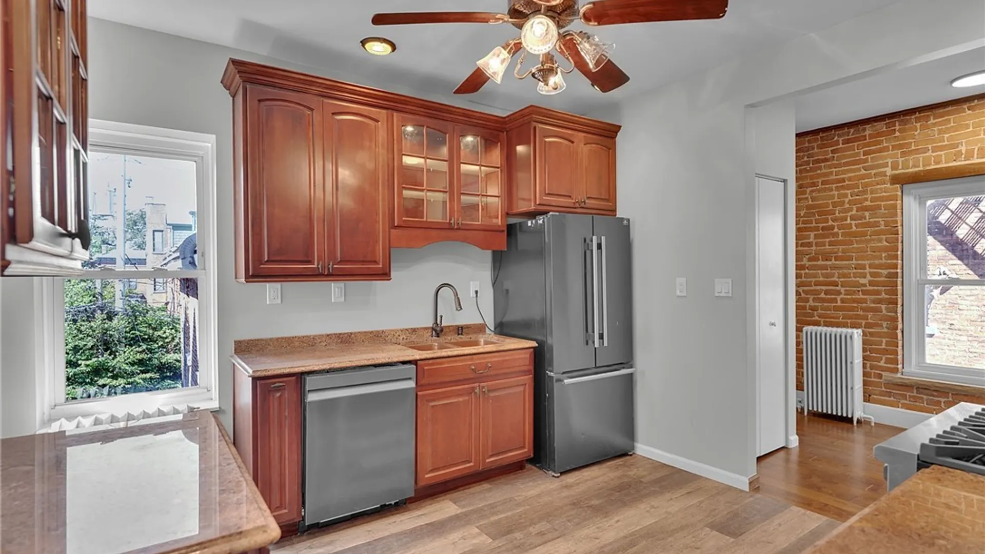 Property at 30 Whitney Place, Buffalo, NY 14201 17