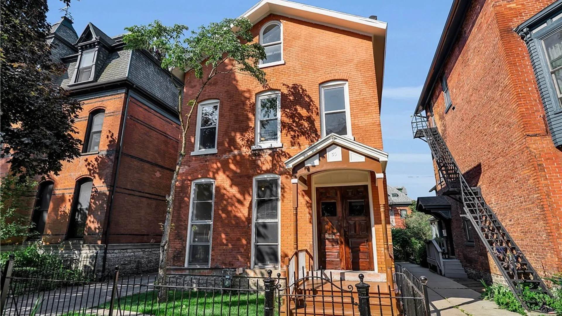 Property at 30 Whitney Place, Buffalo, NY 14201 2