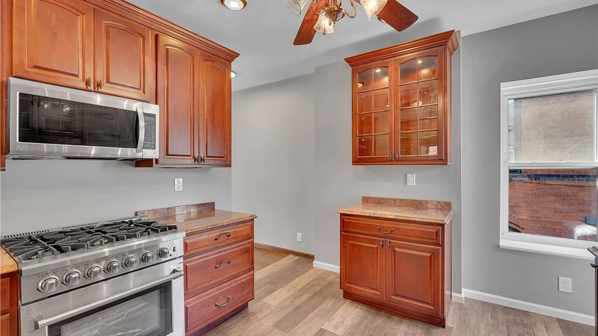 Property at 30 Whitney Place, Buffalo, NY 14201 20