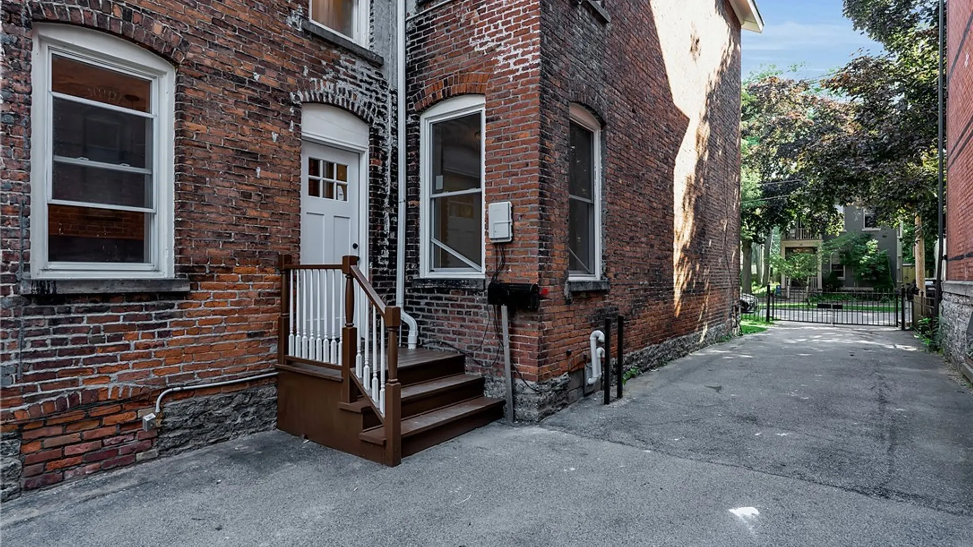 Property at 30 Whitney Place, Buffalo, NY 14201 7