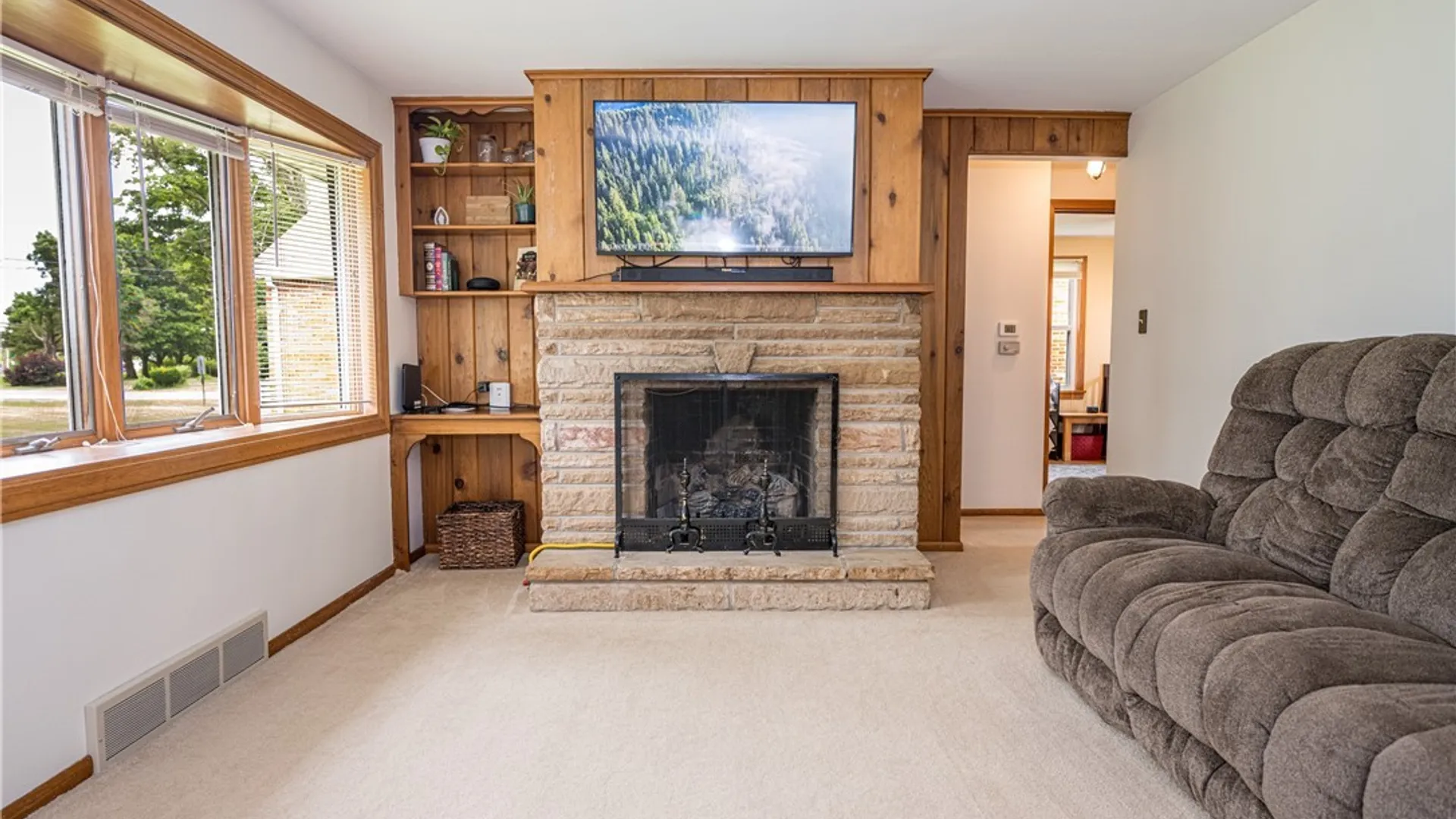 Property at 7093 Boston State Road, Boston, NY 14075 7