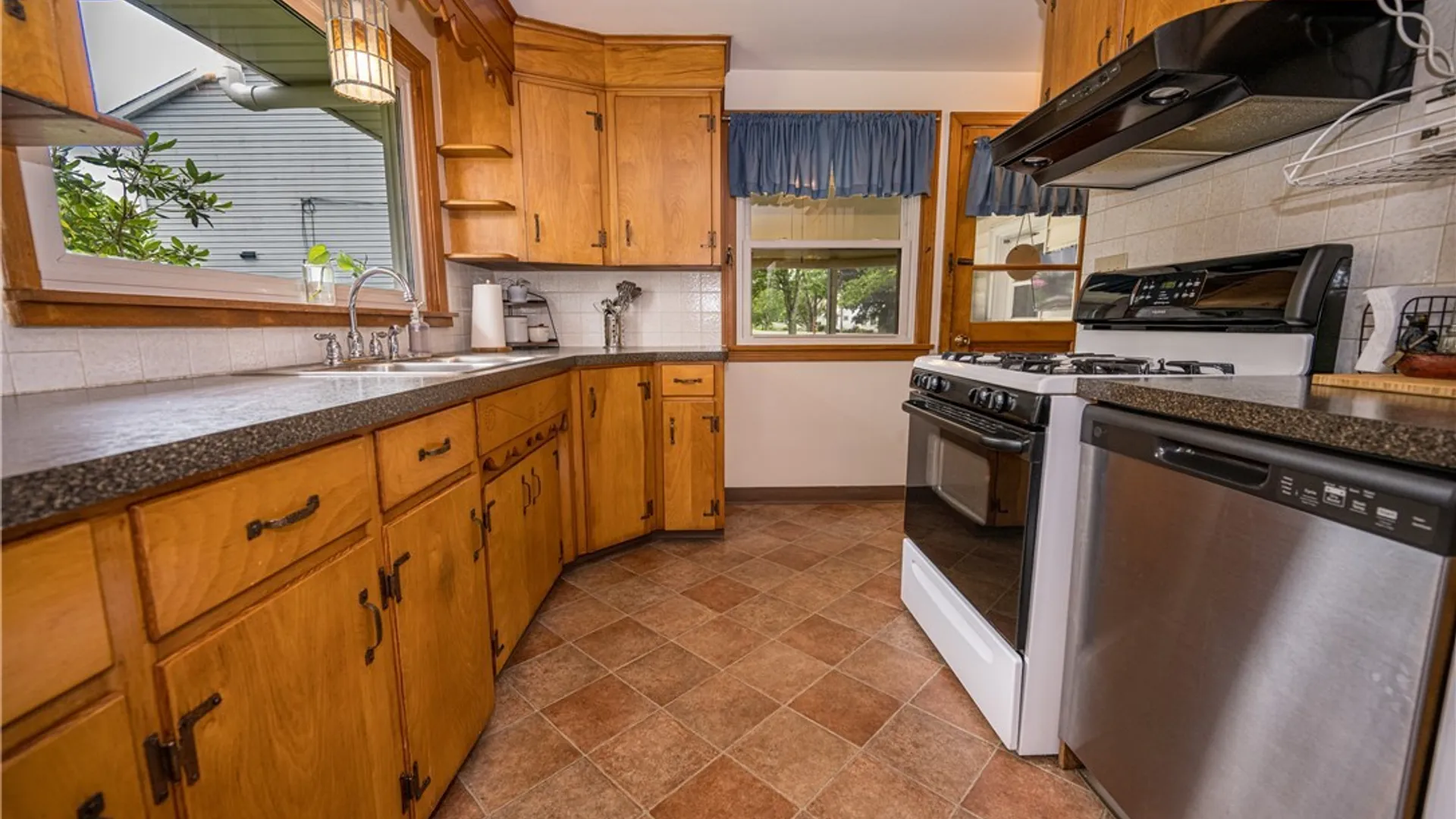 Property at 7093 Boston State Road, Boston, NY 14075 12