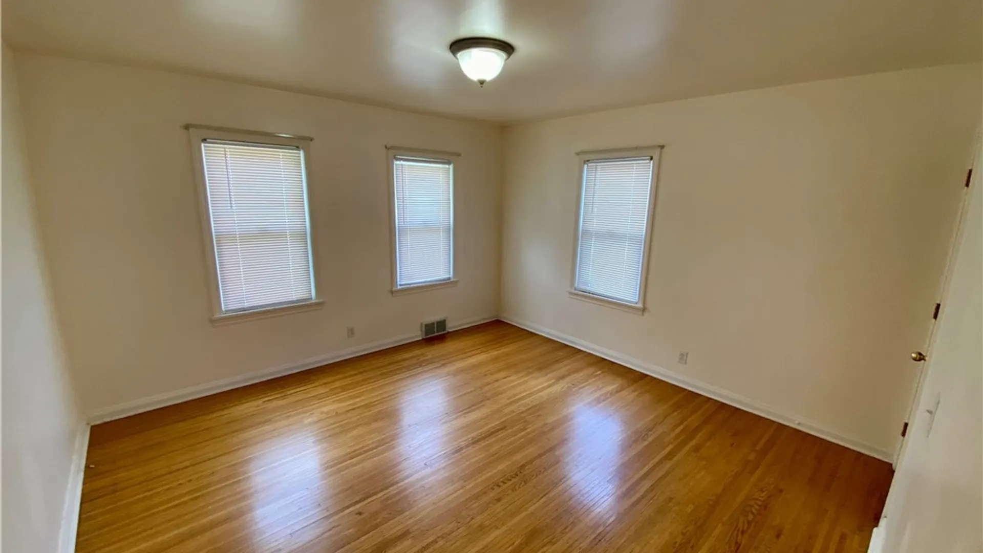 Property at 35 Westmoreland Drive, Rochester, NY 14620 10