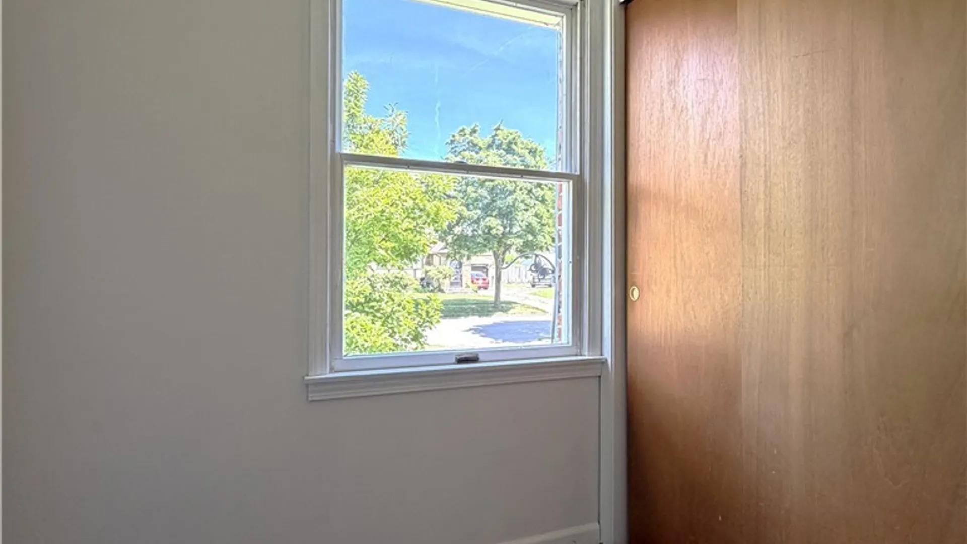 Property at 26 Deumant Terrace, Tonawanda, NY 14223 28