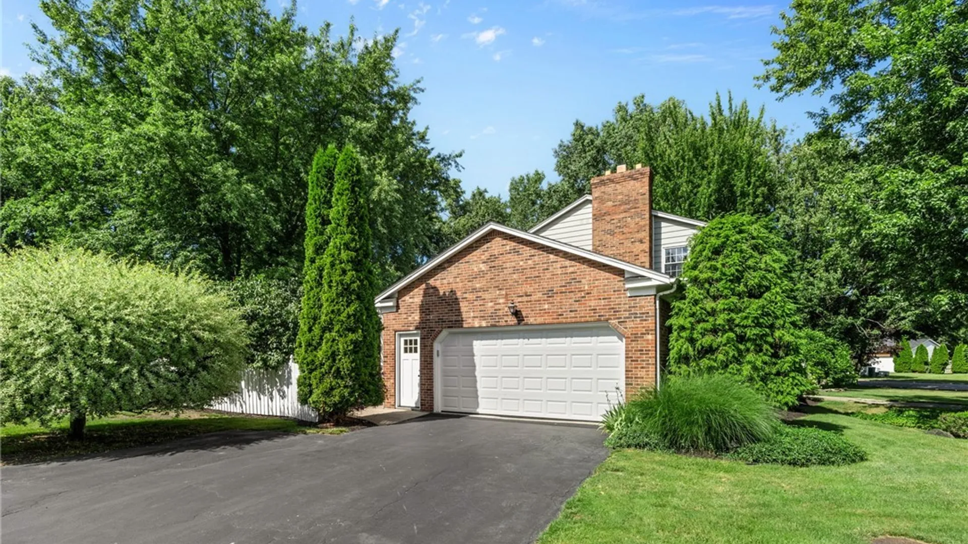 Property at 5 Shadow Wood Drive, Amherst, NY 14051 39