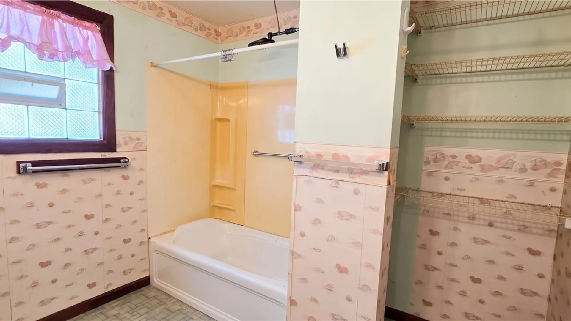 Property at 203 78th Street, Niagara Falls, NY 14304 22