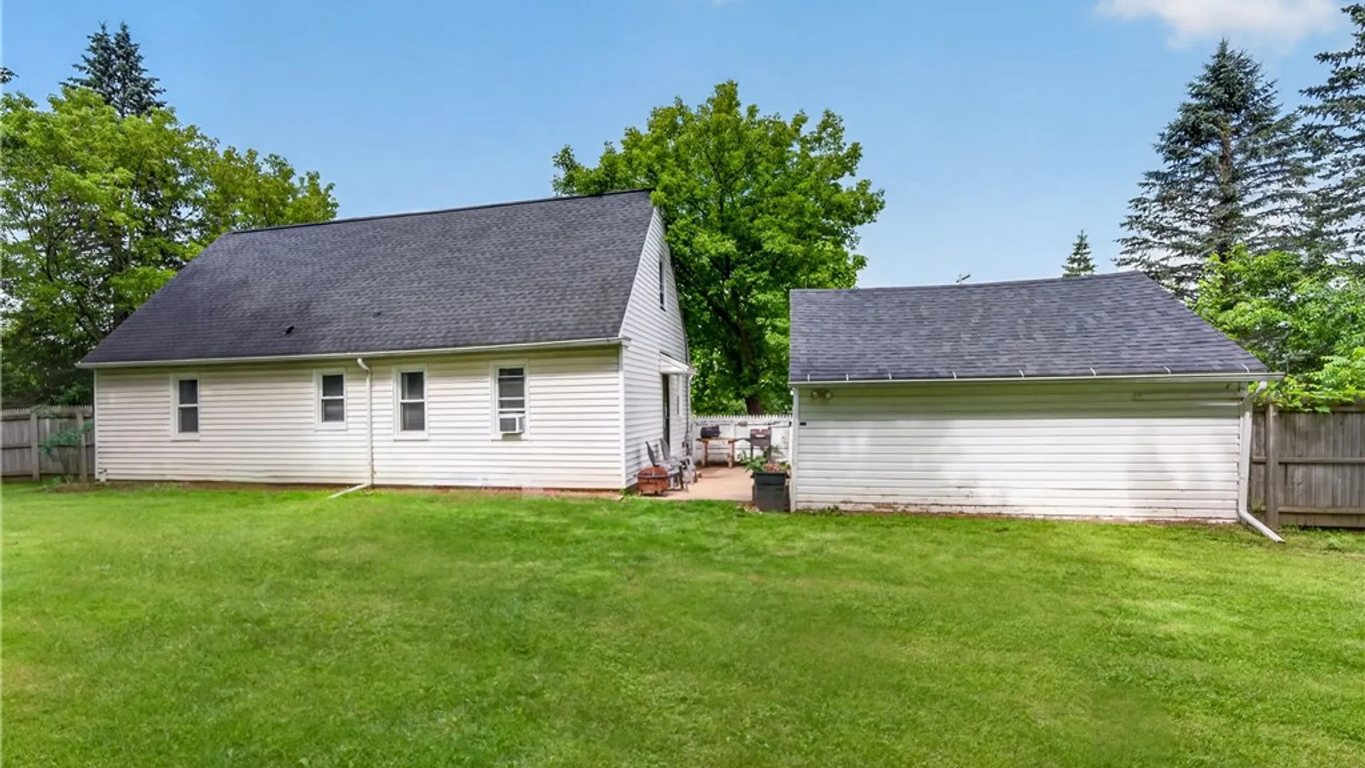 Property at 170 Beckwith Road, Henrietta, NY 14586 36