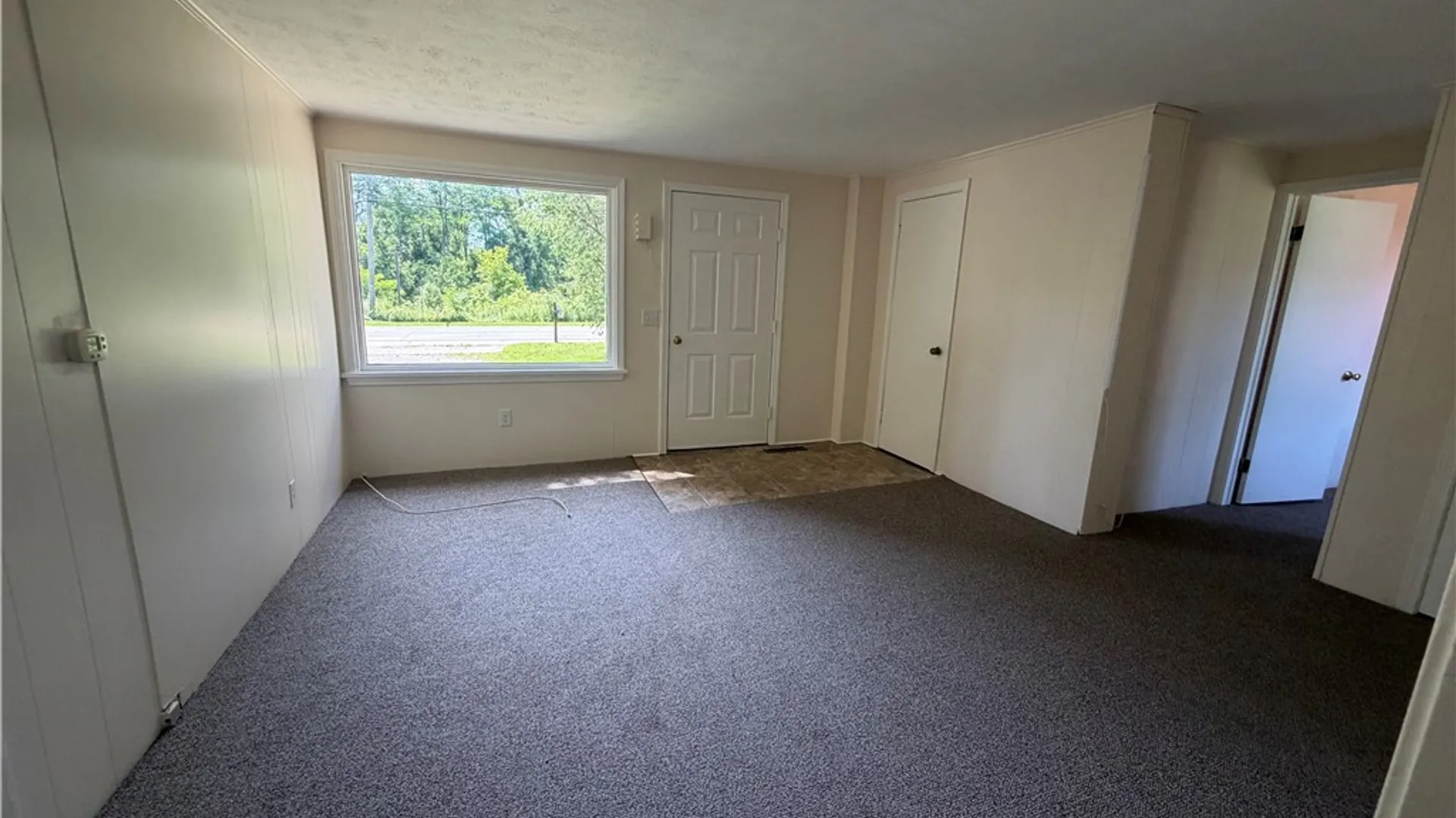 Property at 1846 Ridge Road, Webster, NY 14580 5
