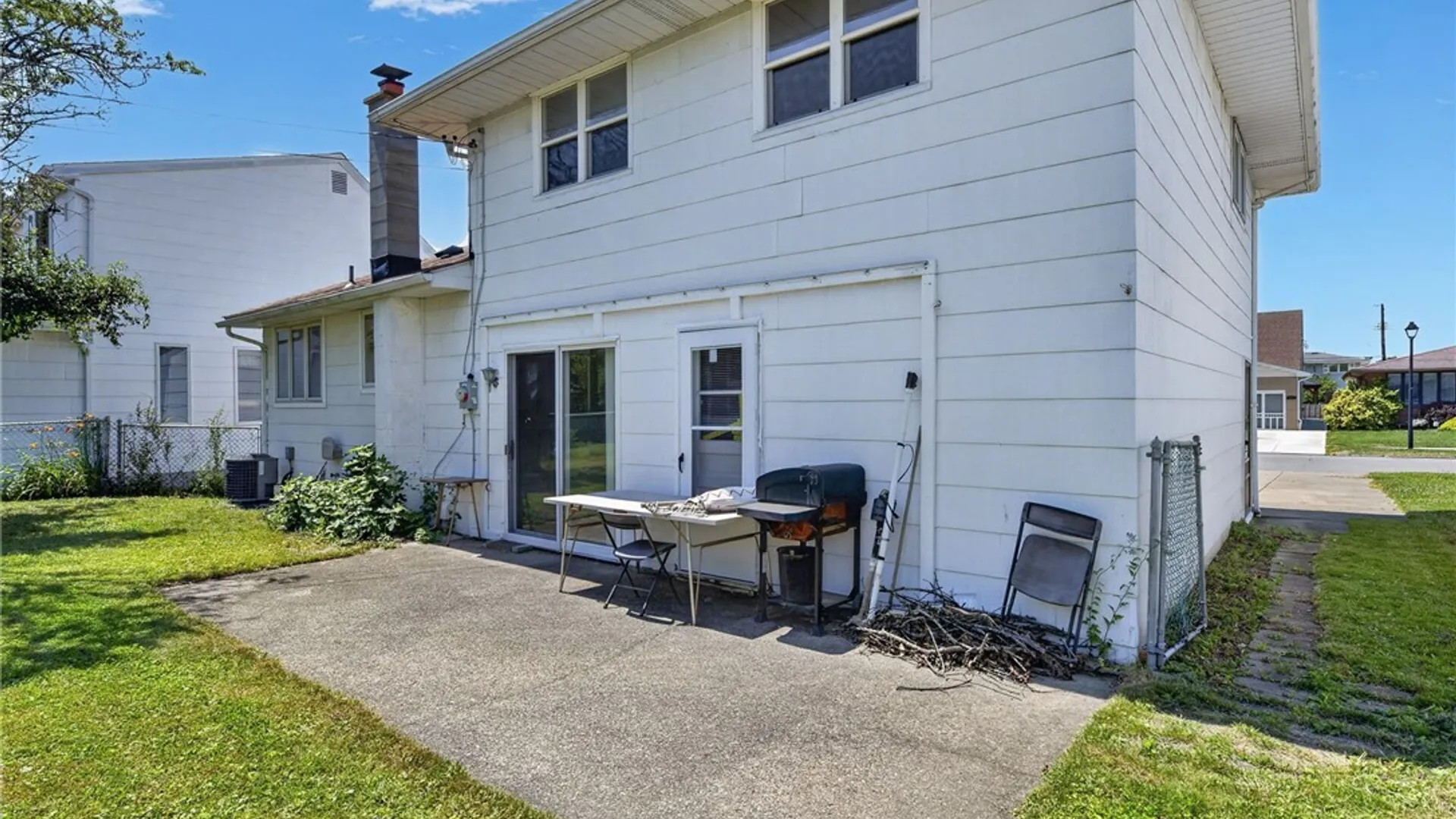 Property at 75 Fairoaks Lane, Cheektowaga, NY 14227 49