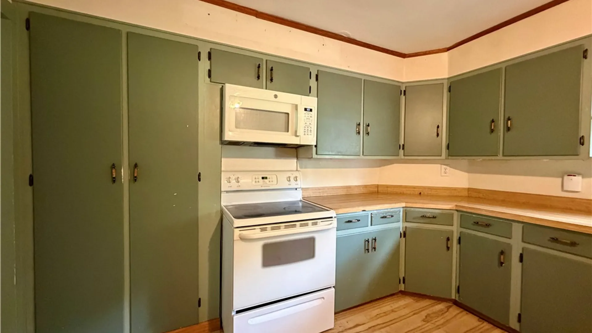 Property at 1798 Pennsylvania Avenue, Southport, NY 14871 10