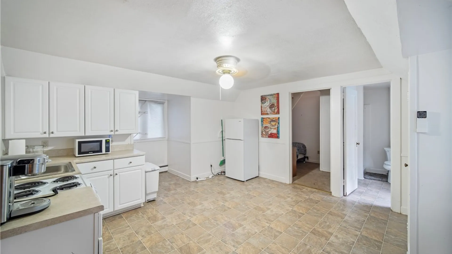 Property at 2351 East Avenue, Brighton, NY 14610 44