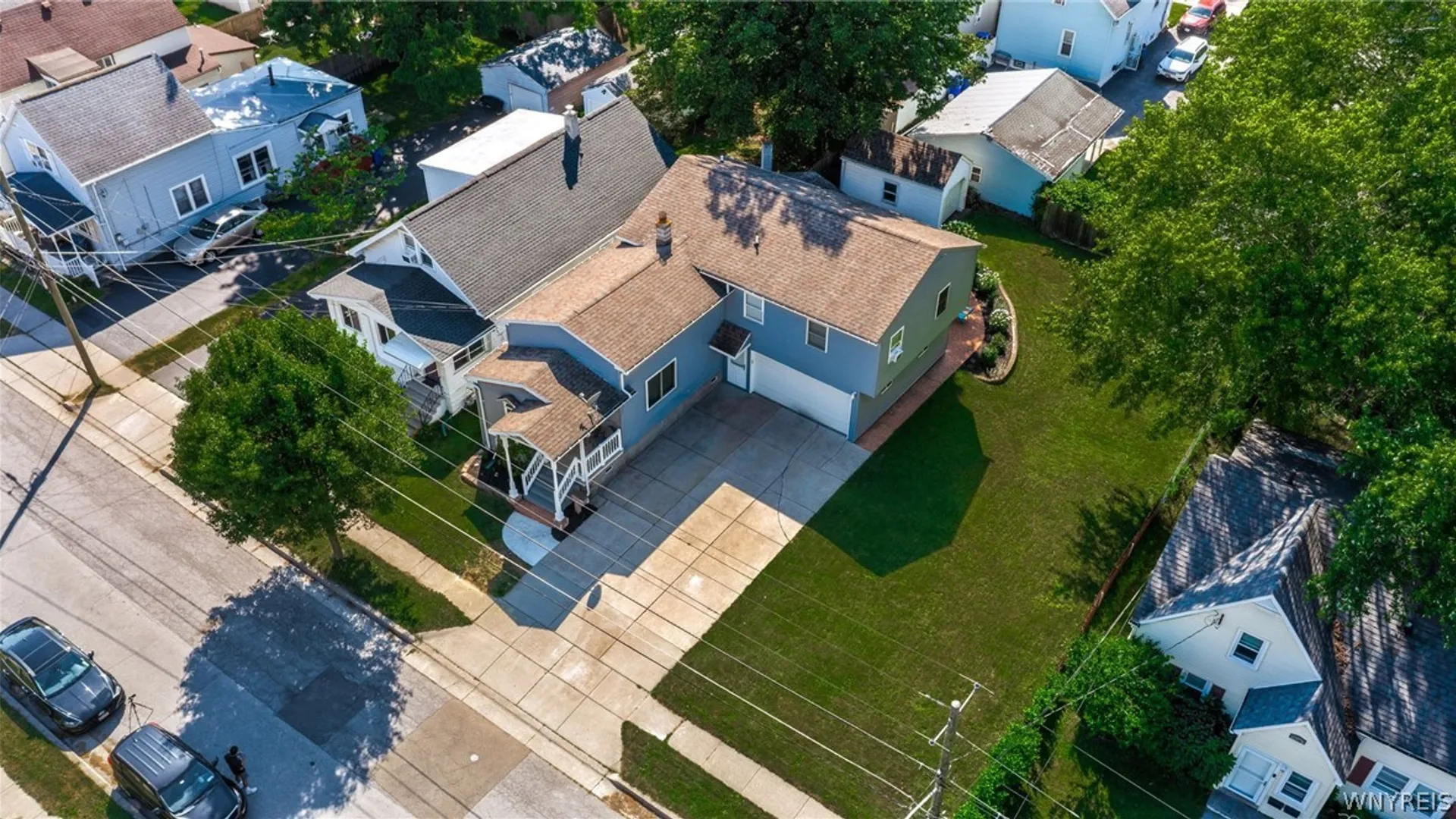 Property at 114 Flohr Avenue, West Seneca, NY 14224 3