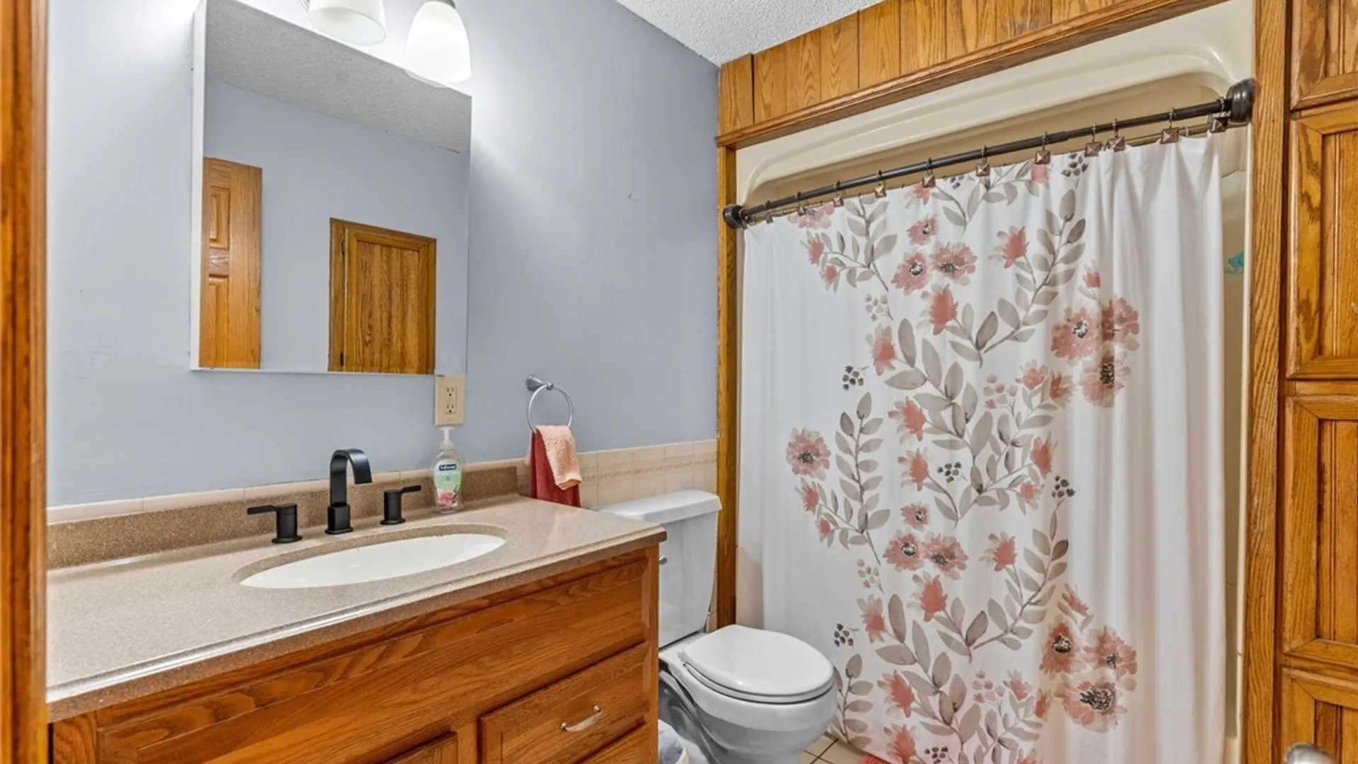 Property at 114 Flohr Avenue, West Seneca, NY 14224 16