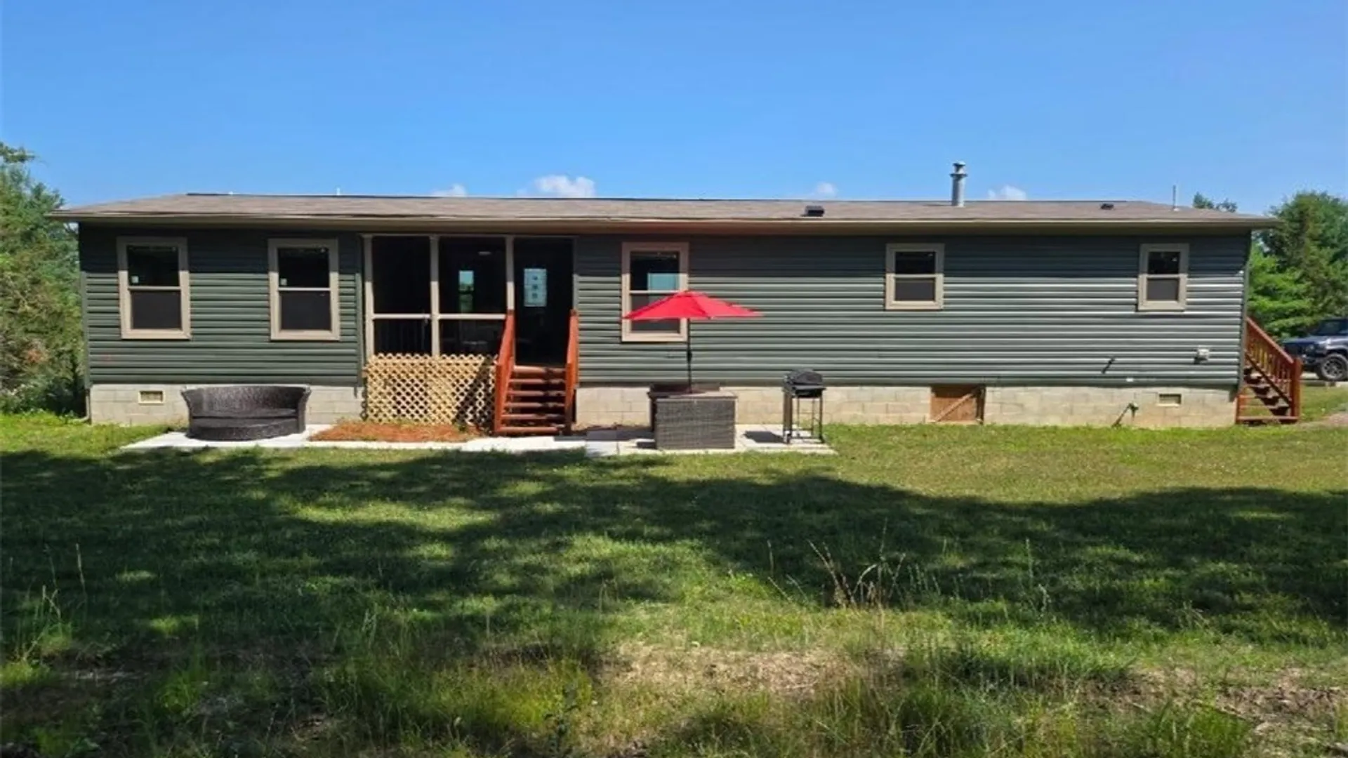 Property at 9286 Keuka Highland Dr, Wayne, NY 14840 7