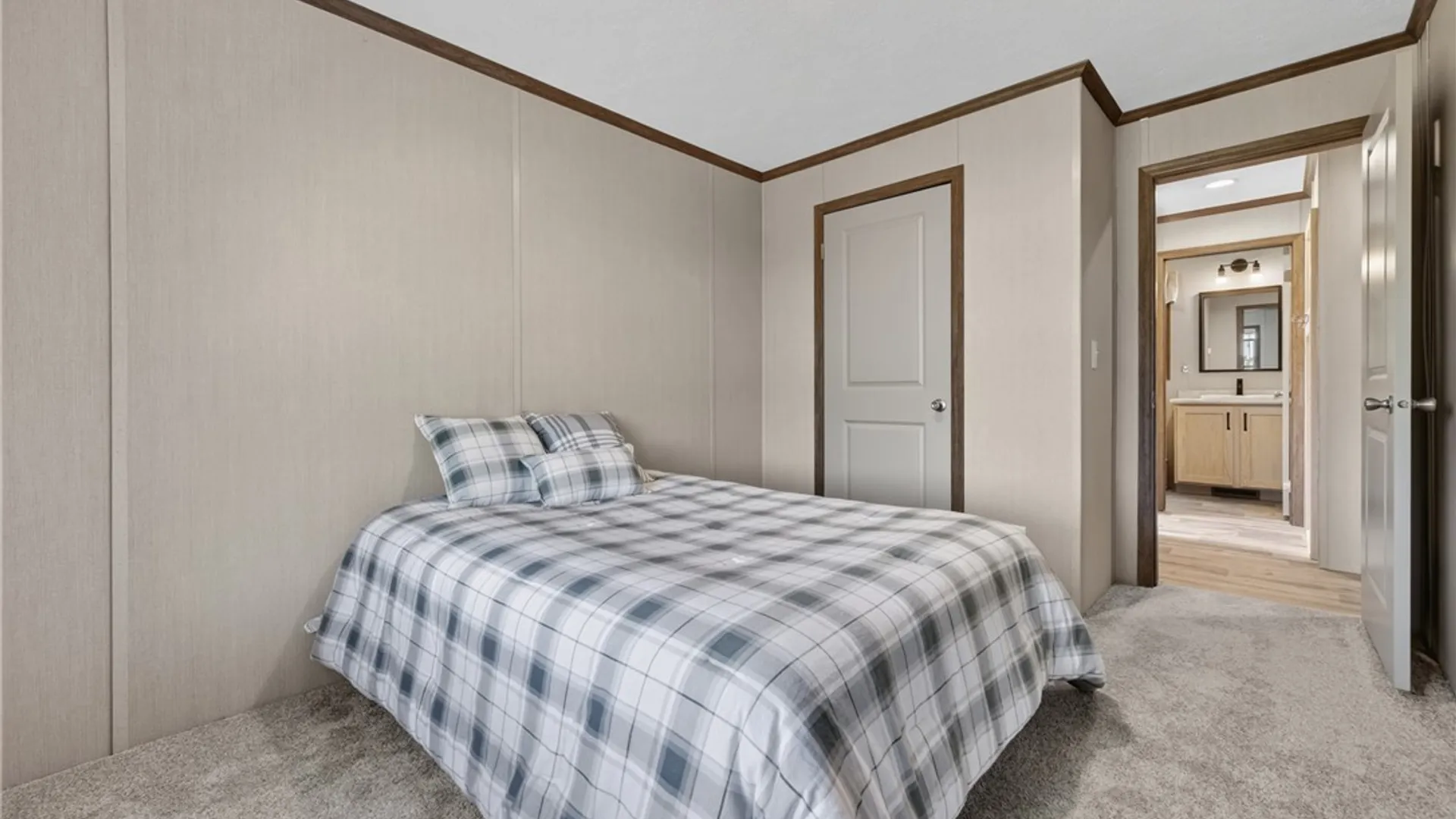 Property at 9286 Keuka Highland Dr, Wayne, NY 14840 28