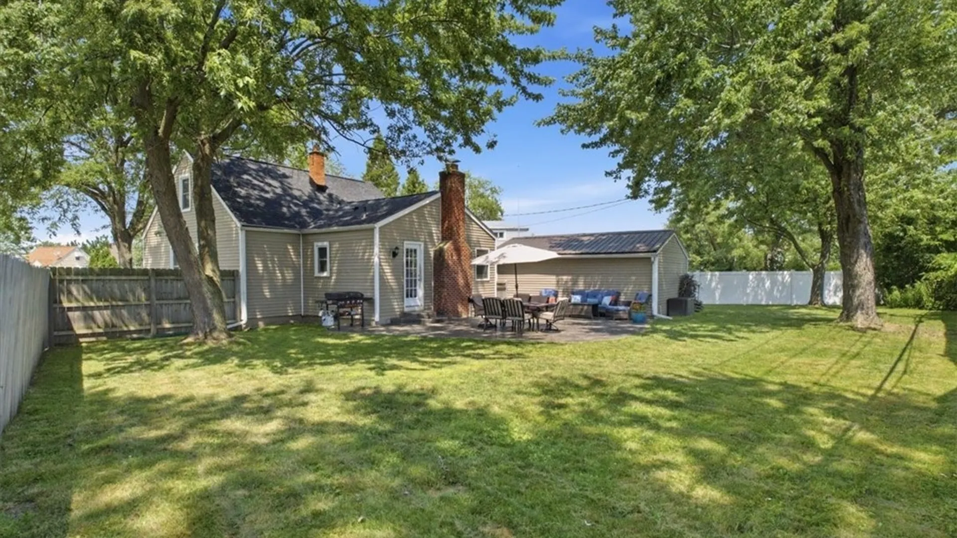 Property at 65 Tussing Lane, Tonawanda, NY 14150 24