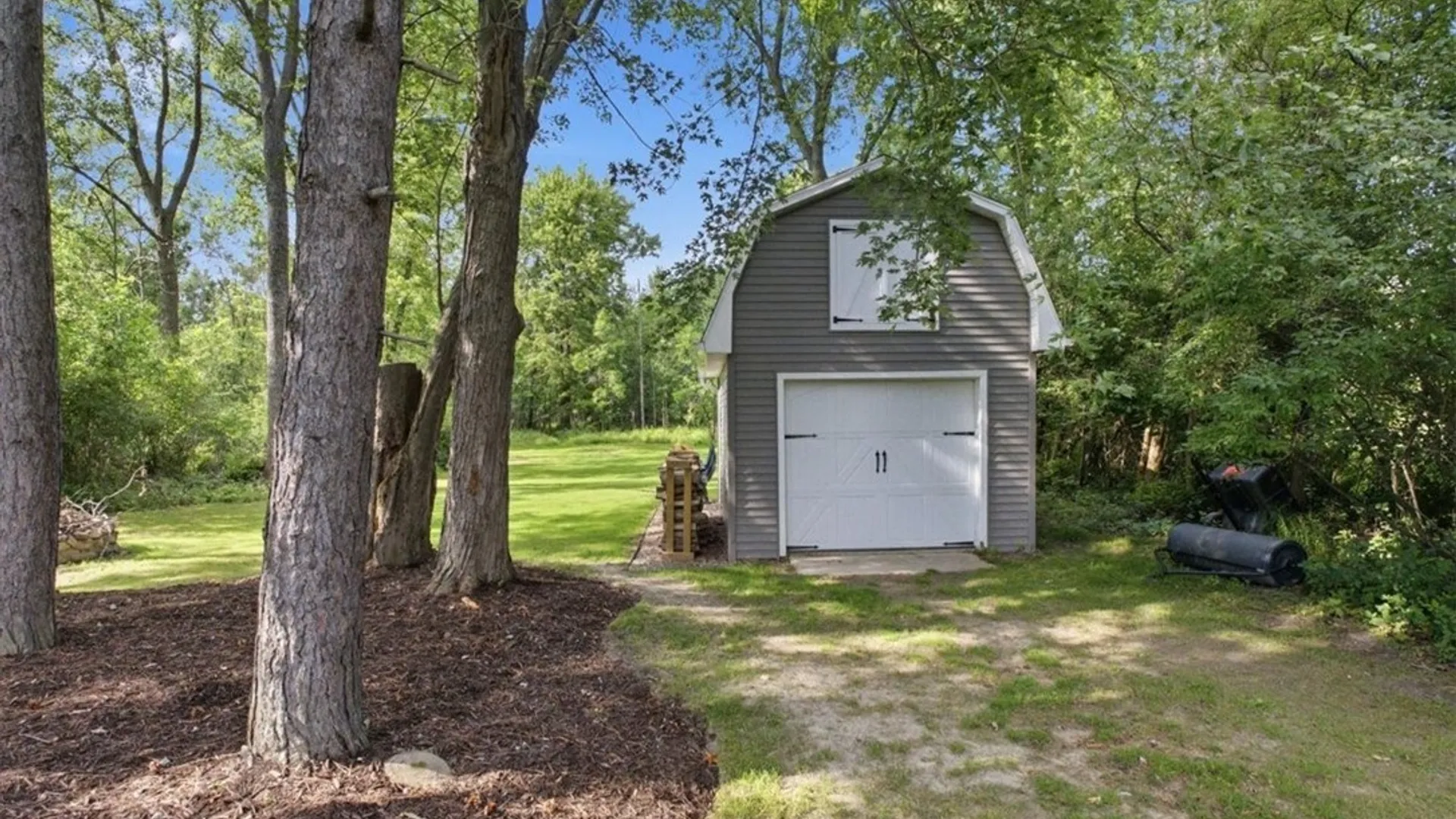 Property at 5370 Seneca Street, West Seneca, NY 14224 29
