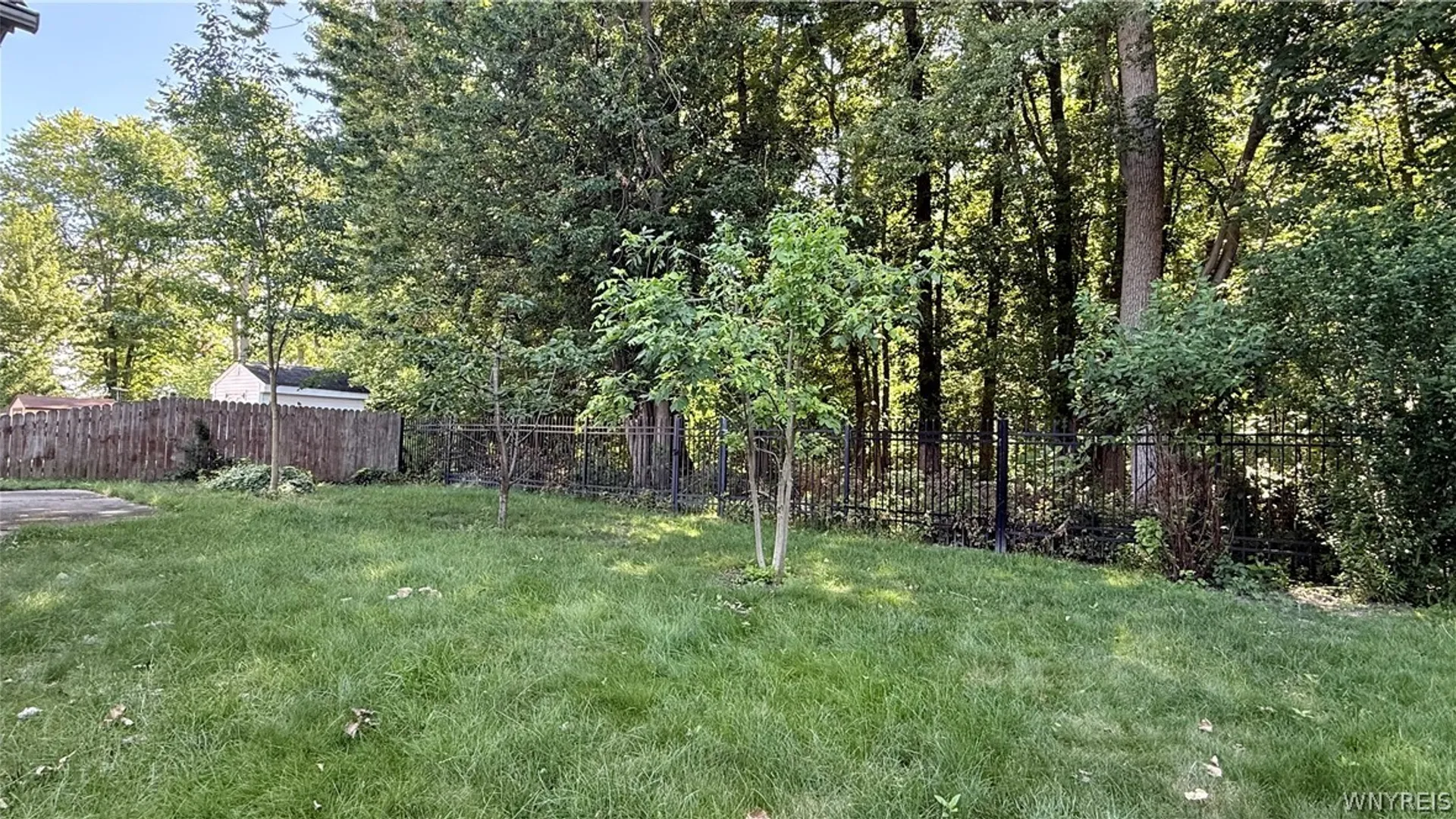 Property at 1142 Bowen Drive, North Tonawanda, NY 14120 36