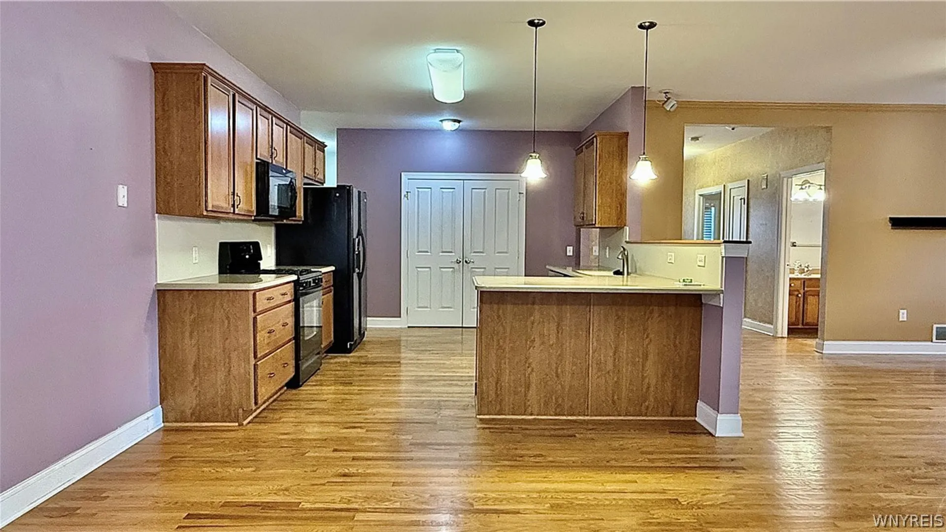 Property at 1142 Bowen Drive, North Tonawanda, NY 14120 11