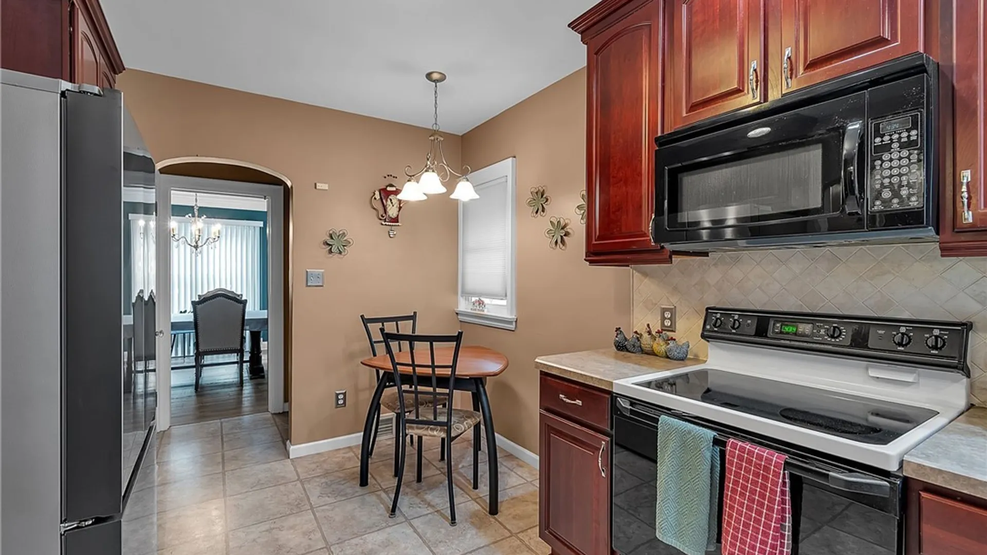 Property at 1230 Wyoming Avenue, Niagara Falls, NY 14305 11