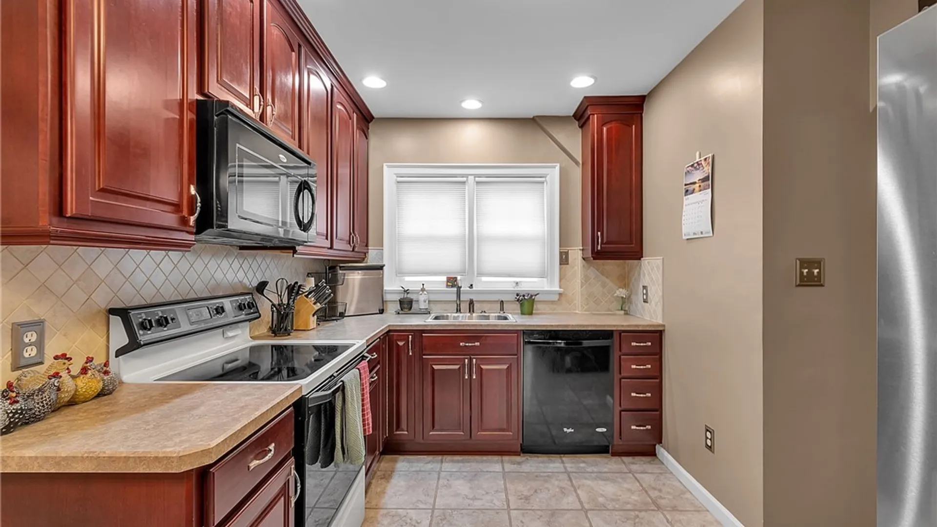 Property at 1230 Wyoming Avenue, Niagara Falls, NY 14305 13