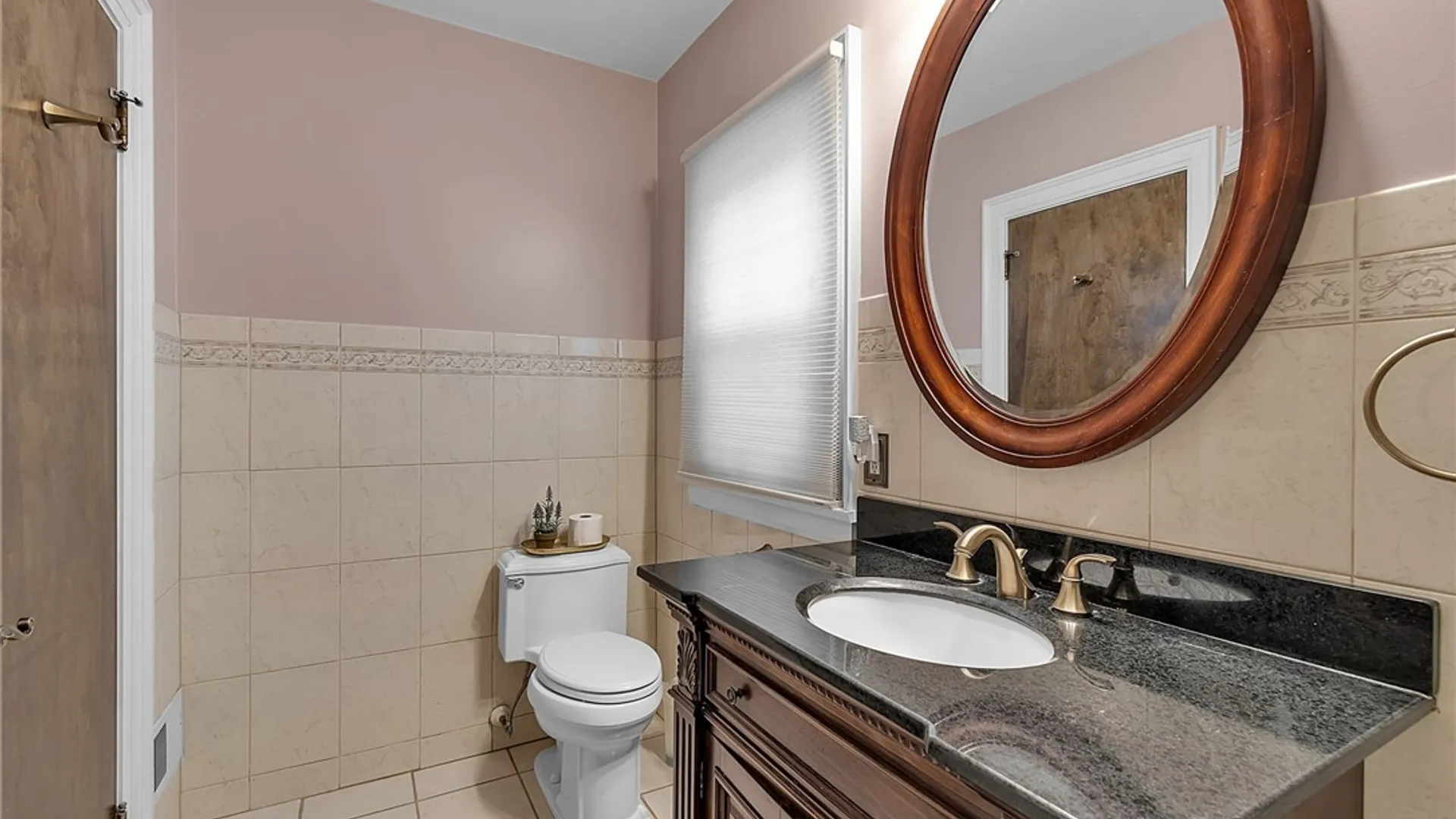 Property at 1230 Wyoming Avenue, Niagara Falls, NY 14305 16