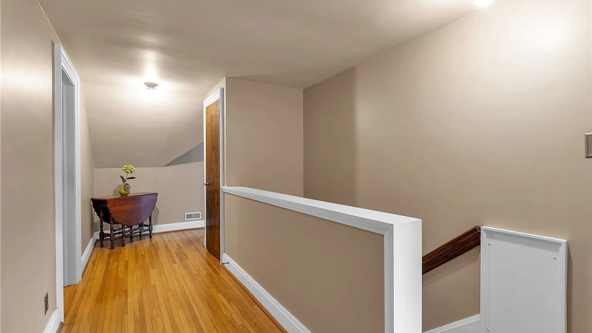 Property at 1230 Wyoming Avenue, Niagara Falls, NY 14305 40