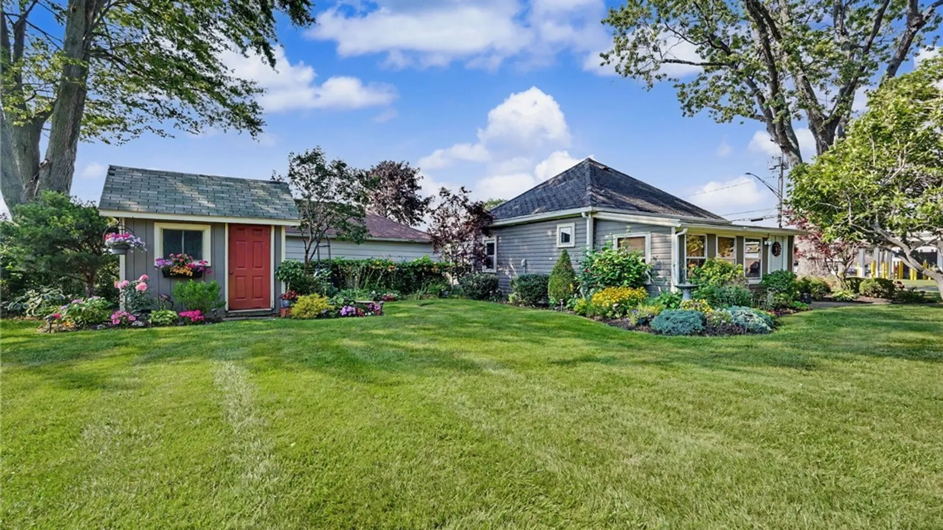 Property at 5118 Orchard Avenue, Hamburg, NY 14075 22