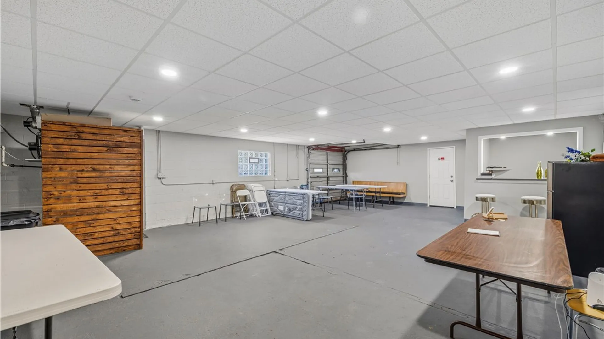 Property at 2318 Niagara Street, Niagara Falls, NY 14303 24