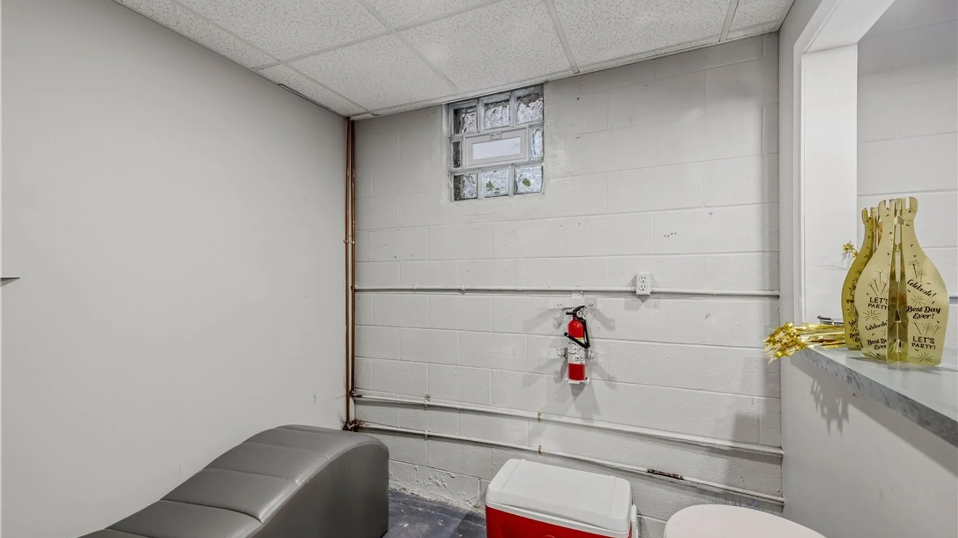Property at 2318 Niagara Street, Niagara Falls, NY 14303 25