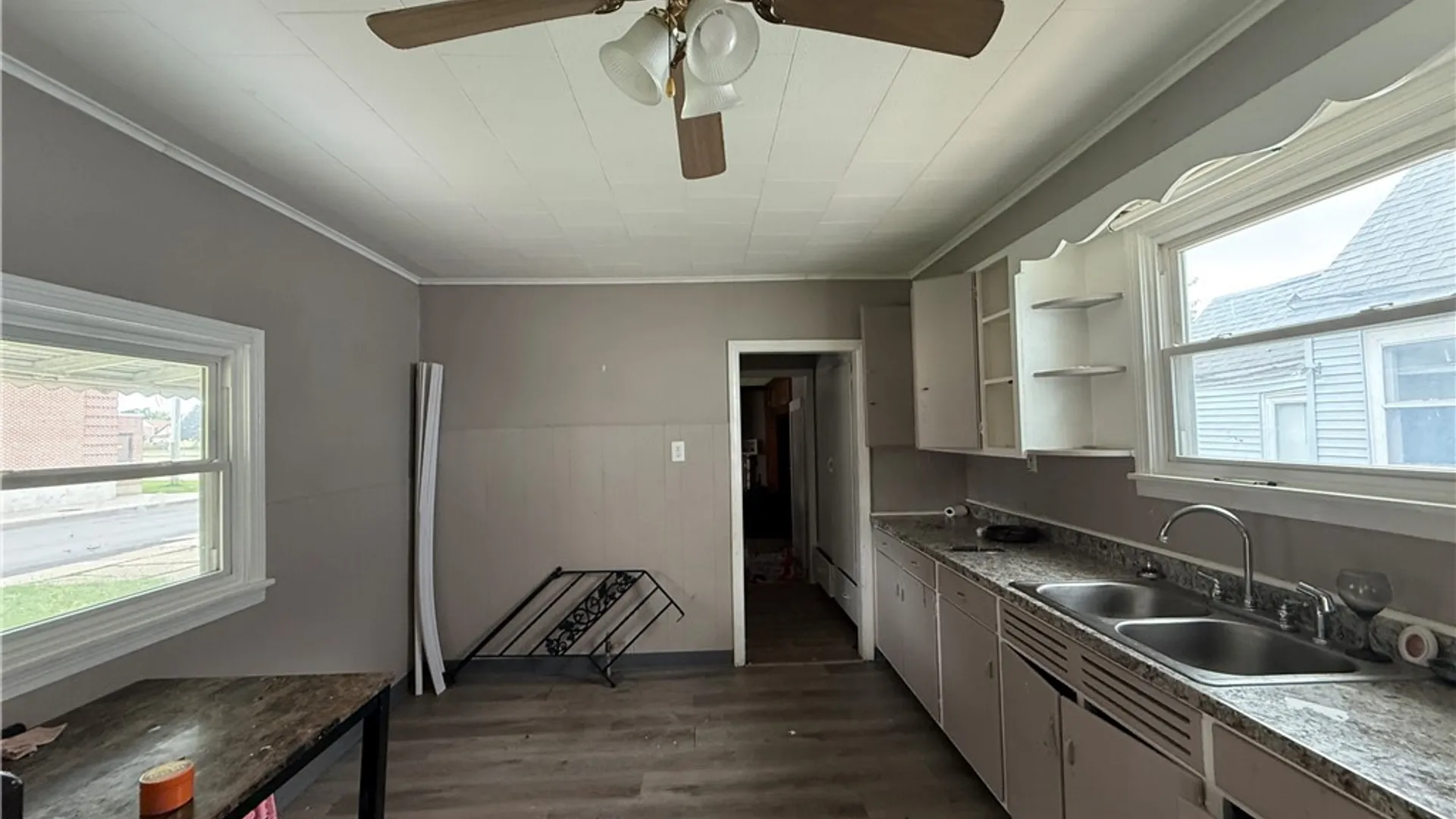 Property at 190 Halstead Avenue, Cheektowaga, NY 14212 9