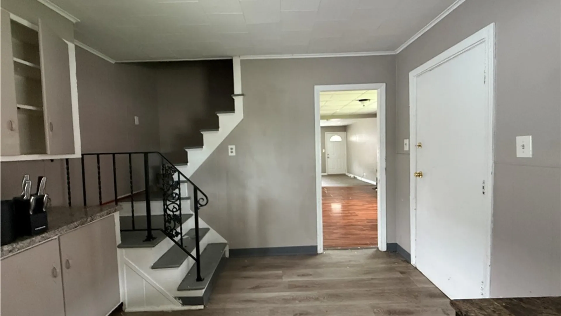Property at 190 Halstead Avenue, Cheektowaga, NY 14212 10