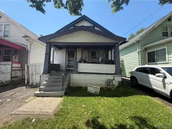 Property at 84 E End Avenue, Buffalo, NY 14225