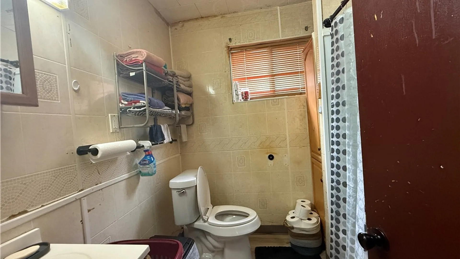 Property at 84 E End Avenue, Buffalo, NY 14225 6