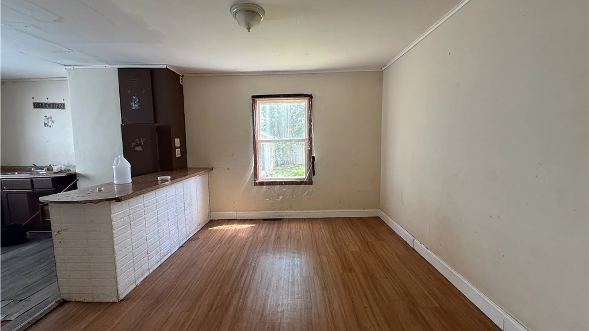 Property at 445 Shirley Avenue, Buffalo, NY 14215 5
