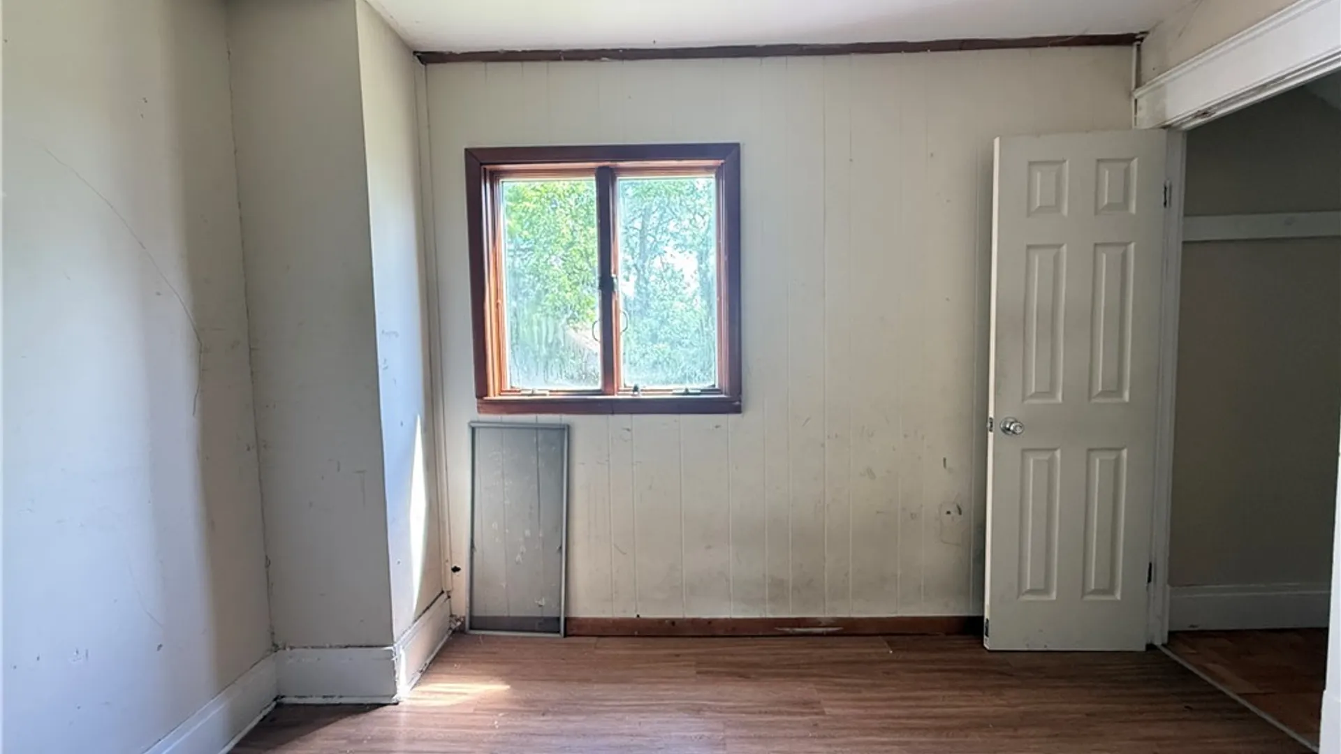 Property at 445 Shirley Avenue, Buffalo, NY 14215 8