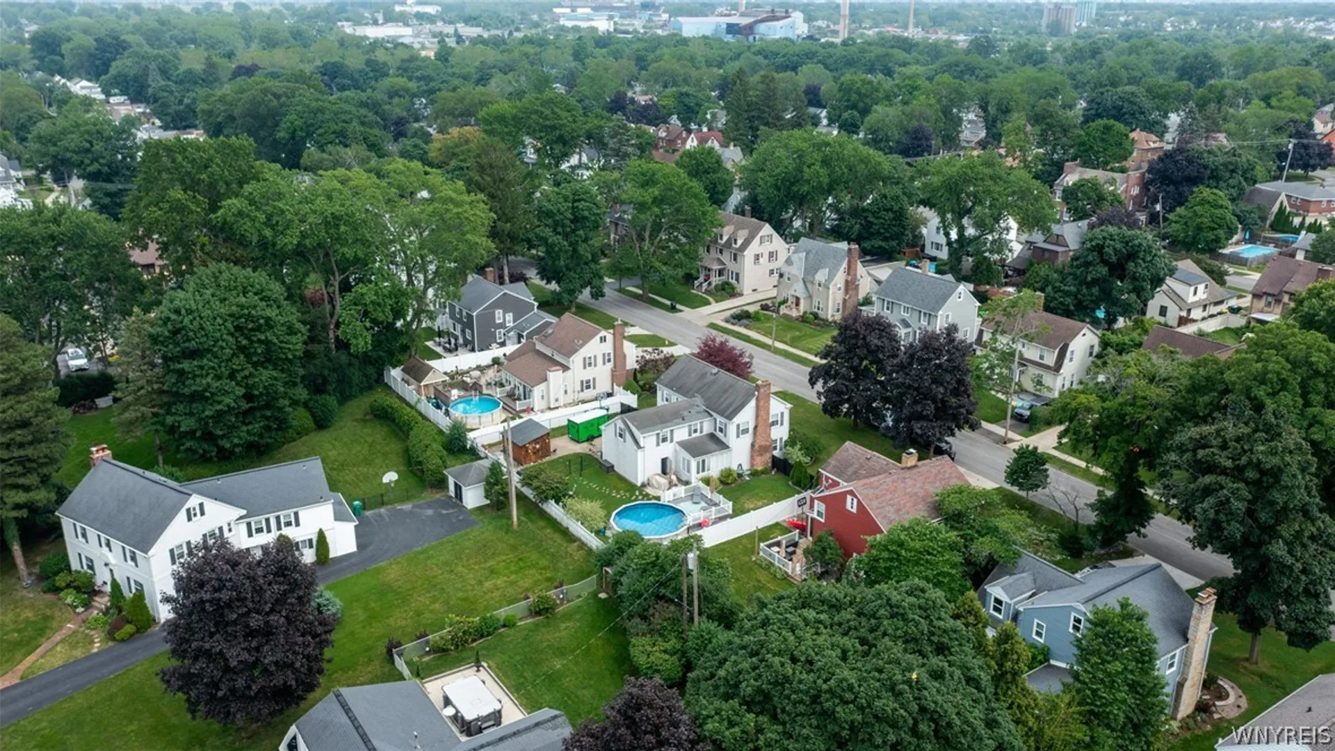 Property at 948 Mckinley Avenue, Niagara Falls, NY 14305 49