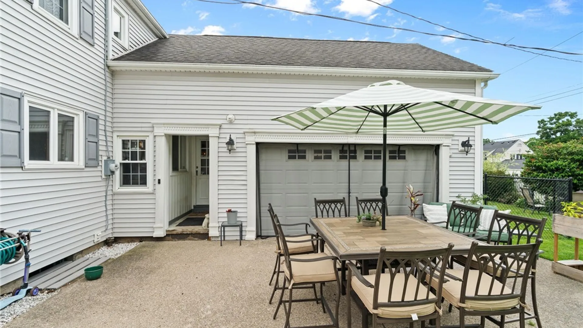 Property at 948 Mckinley Avenue, Niagara Falls, NY 14305 32