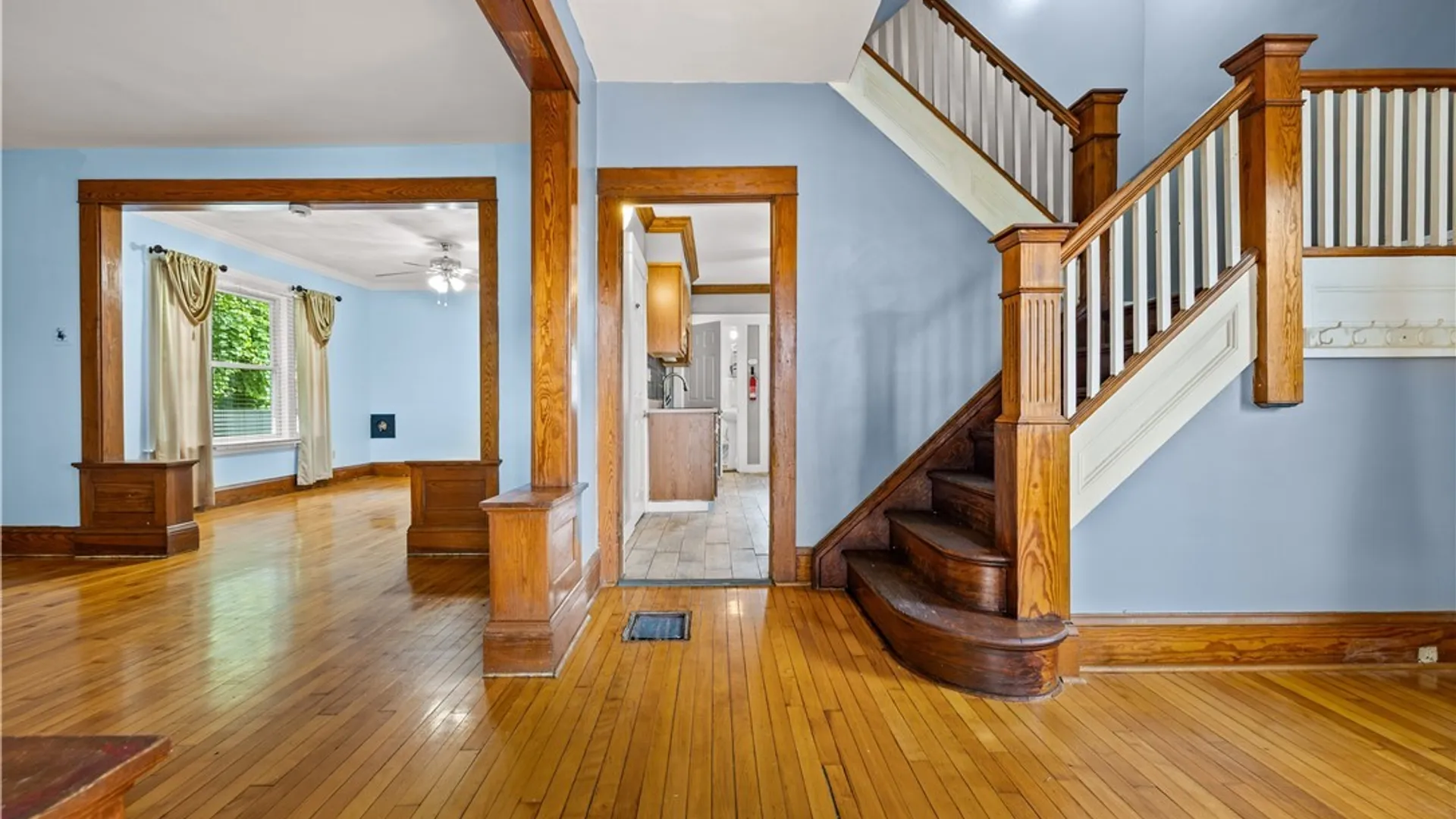 Property at 1307 Maple Street, Utica, NY 13502 4