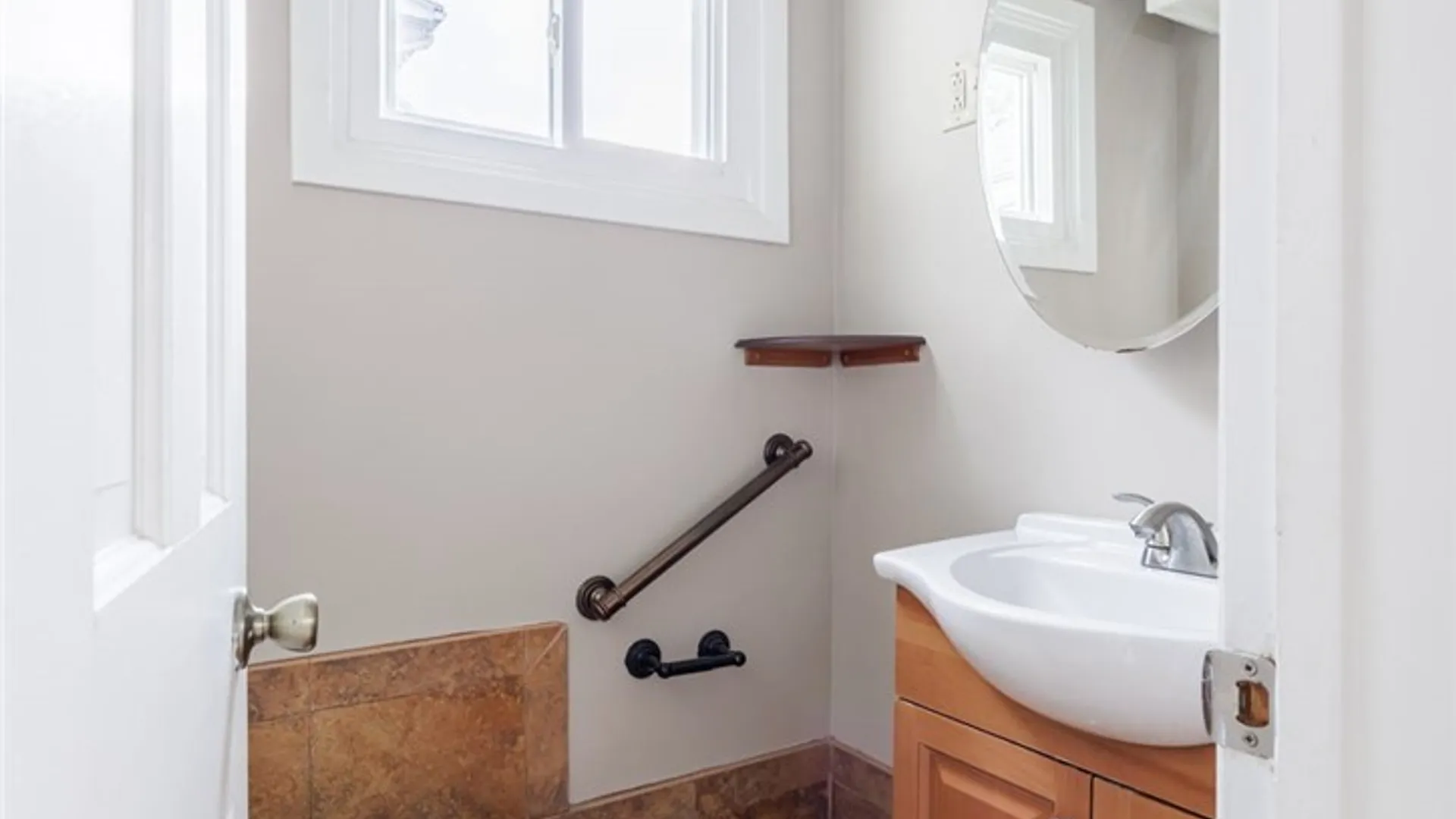 Property at 1619 South Avenue, Rochester, NY 14620 18