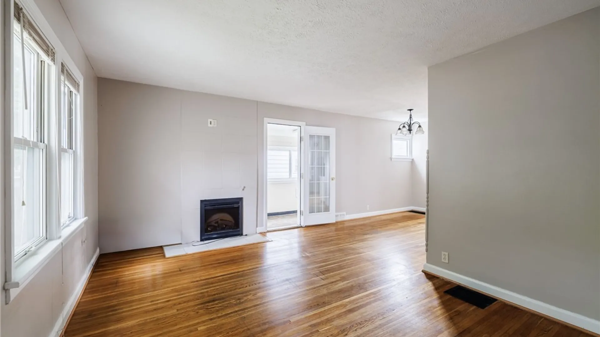 Property at 1619 South Avenue, Rochester, NY 14620 8